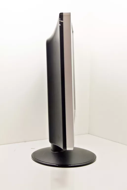 monitor-lcd-lg-flatron-w1934s-19-1440-x-900-px-tn-stan-11323-2