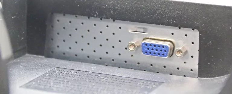 monitor-lcd-lg-flatron-w1934s-19-1440-x-900-px-tn-typ-matrycy-206590-228090