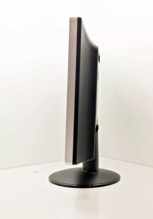 monitor-lcd-lg-flatron-w1934s-19-1440-x-900-px-tn-kod-producenta-w1934s