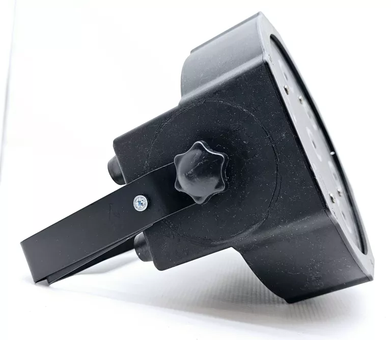 lampa-light4me-flat-tri-par-7-kabel-kod-producenta-flat-tri-par-7