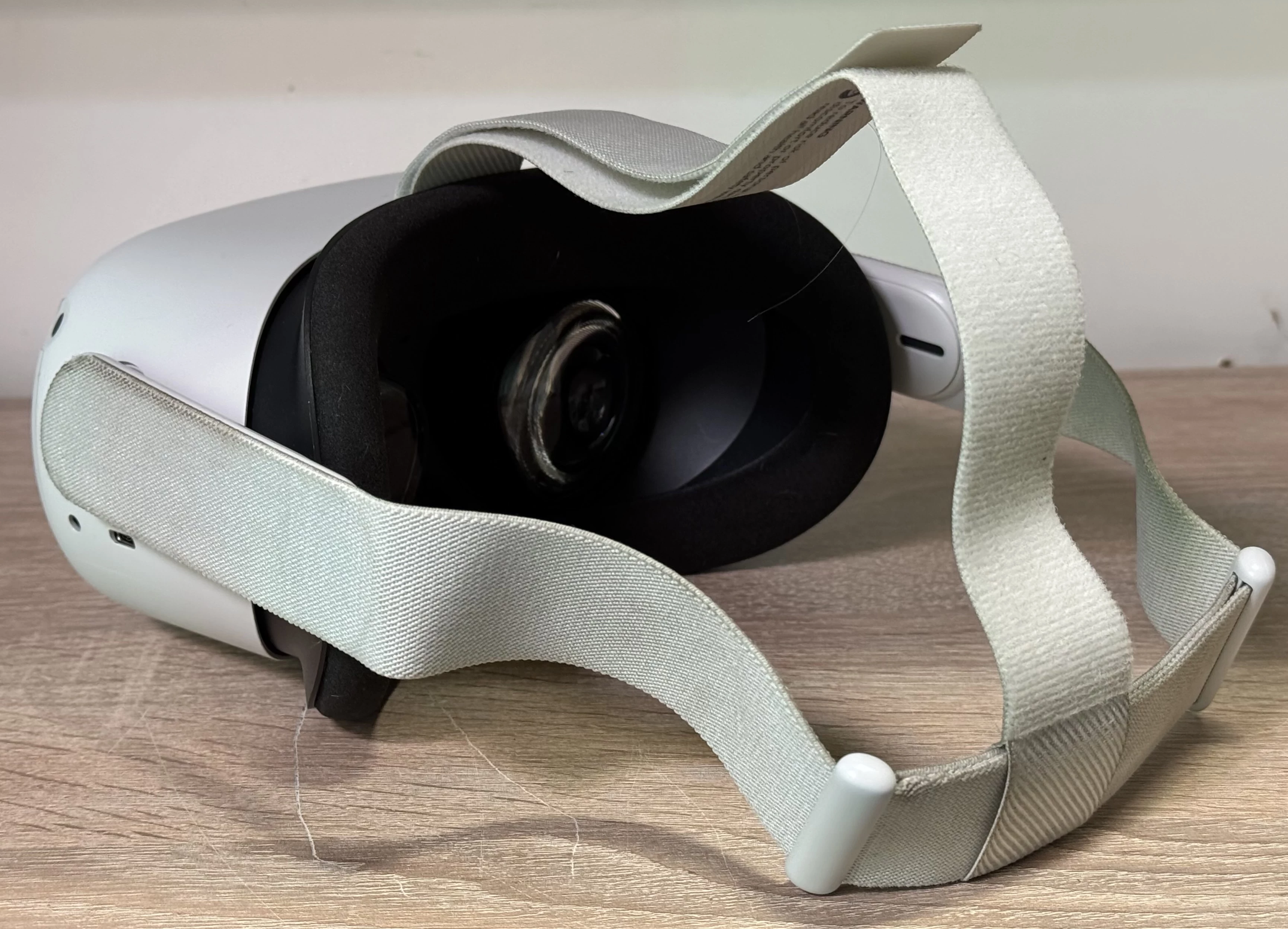 google-vr-meta-oculus-quest-2-komplet-128gb-product-id-9cee3153-74df-4186-99ac-ac96160cd824