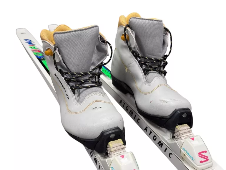 NARTY BIEGOWE ATOMIC TRICONE 53 W POKROWCU