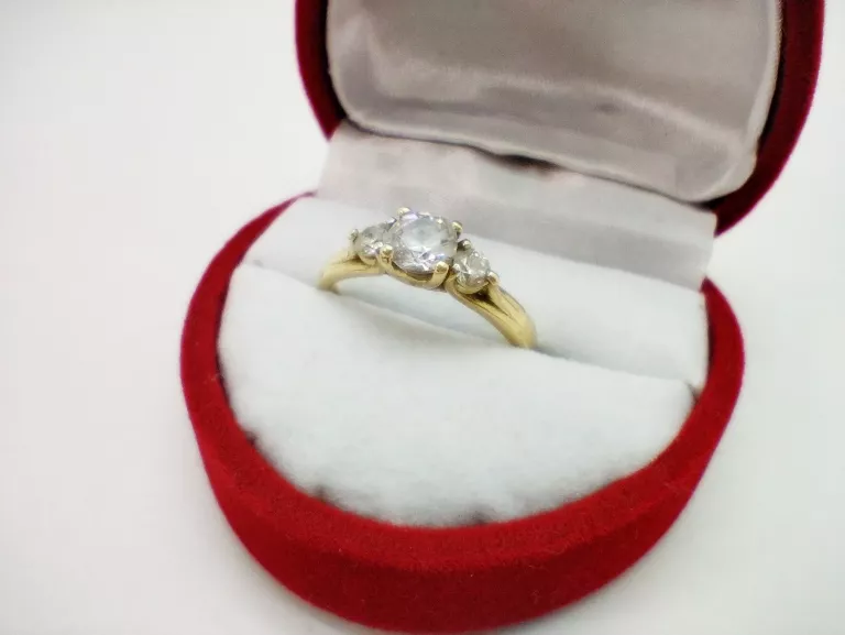 zloty-pierscionek-z-3-cyrkoniami-pr-585252gr14-stan-11323-2