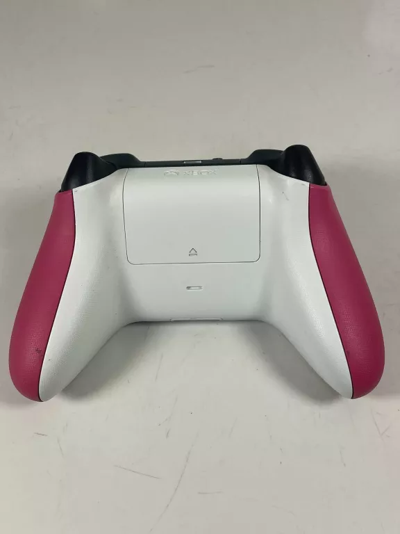 PAD RÓŻOWY XBOX SERIES X PRAWY ANALOG UCIEKA DO GÓRU