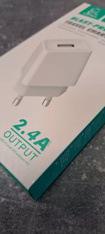 029376-ladowarka-sieciowa-biala-denmen-dc01-single-stan-11323-2