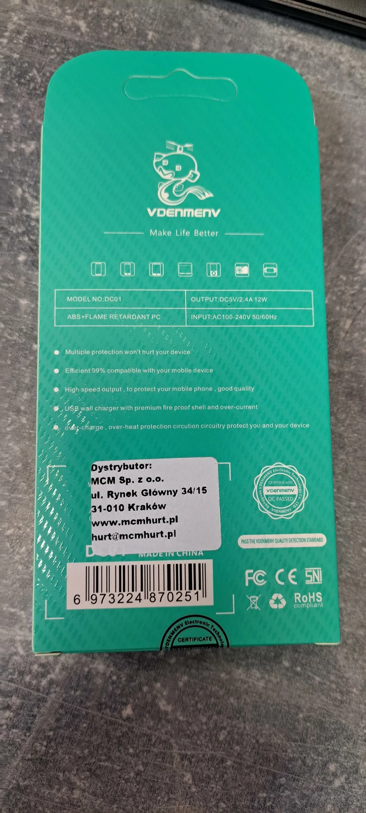 029376-ladowarka-sieciowa-biala-denmen-dc01-single-ean-gtin-6973224870251