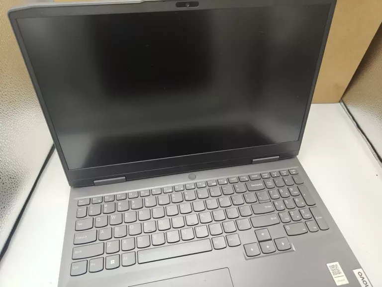 LAPTOP LENOVO LOQ 15IRH8 RTX 3050 6GB I5-13420H 16 GB RAM PUDEŁKO