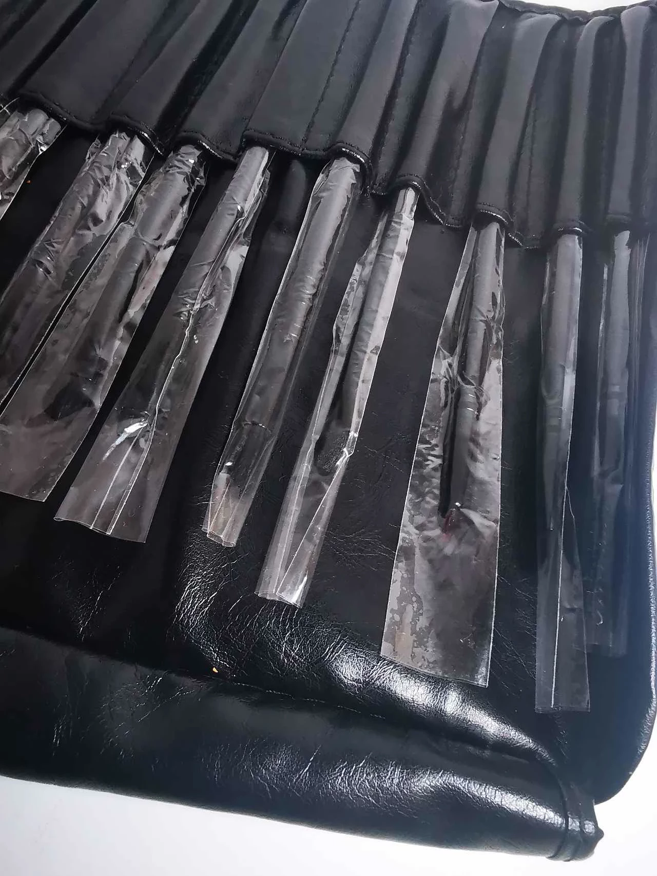 zestaw-pedzli-mac-w-etui-dluga-15-zgierz-inez