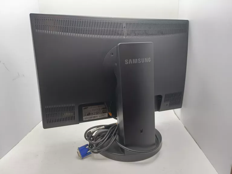 MONITOR SAMSUNG SYNCMASTER 2443 + KABLE