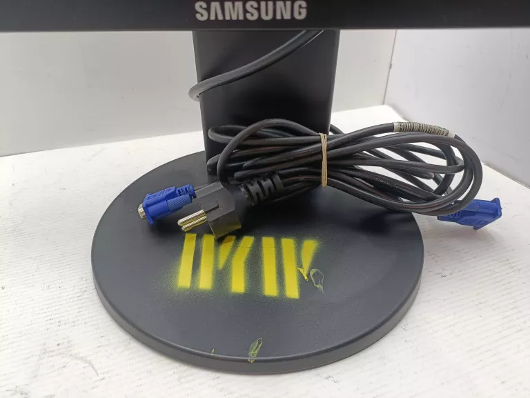 MONITOR SAMSUNG SYNCMASTER 2443 + KABLE