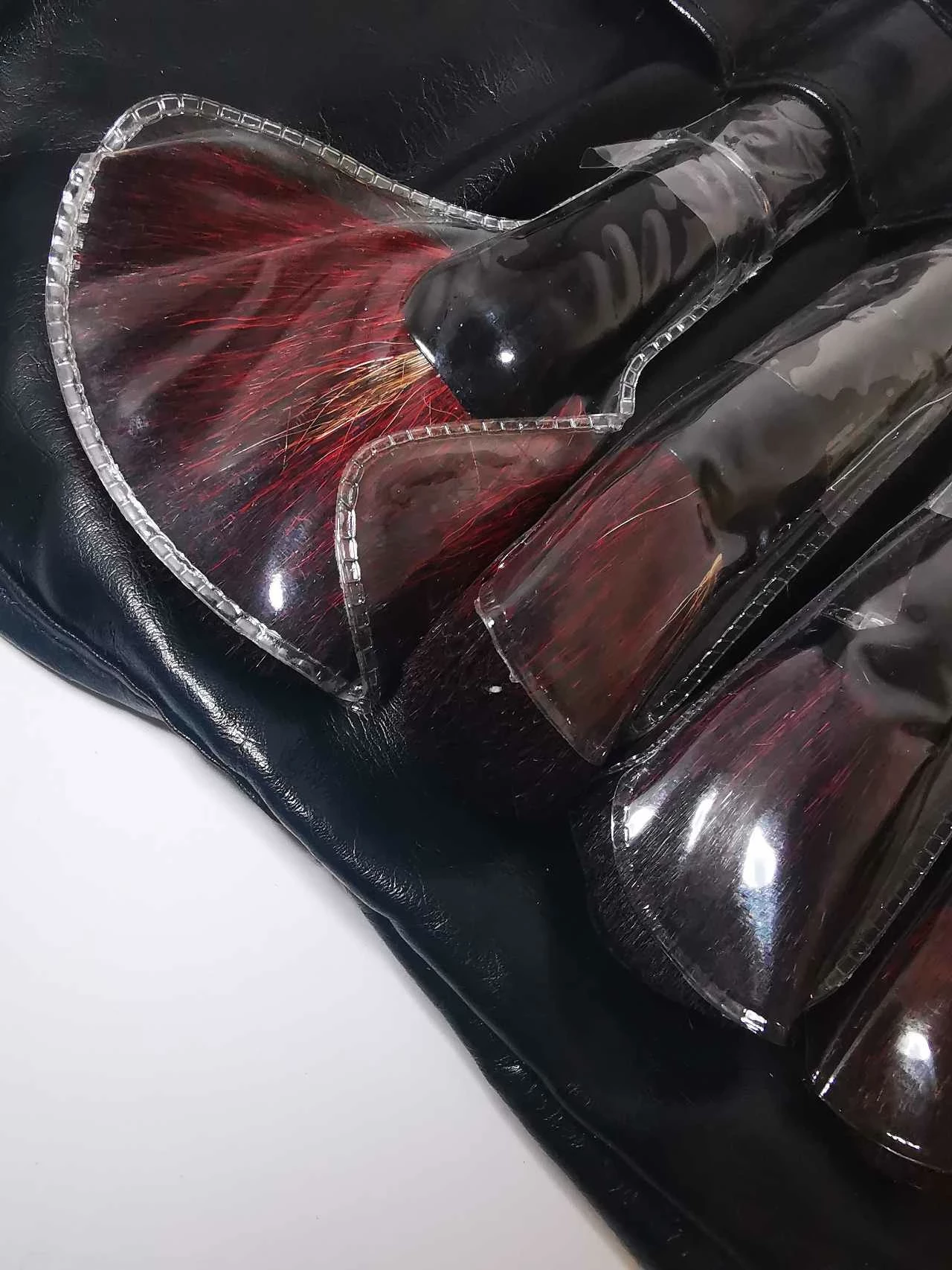 zestaw-pedzli-mac-w-etui-waga-produktu-z-opakowaniem-jednostkowym-0324