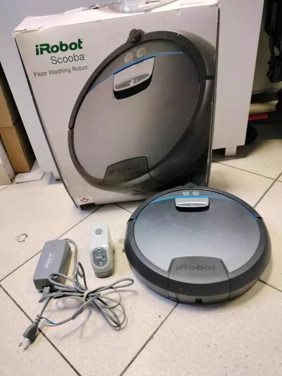 IROBOT SCOOBA 390 KOMPLET (ŁAD.USZKODZONA)