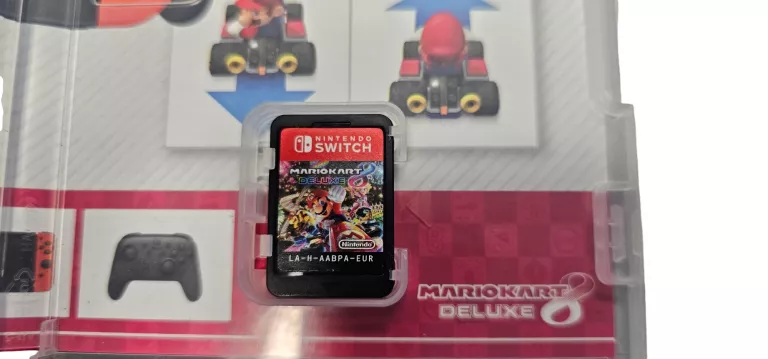 MARIO KART 8 DELUXE SWITCH