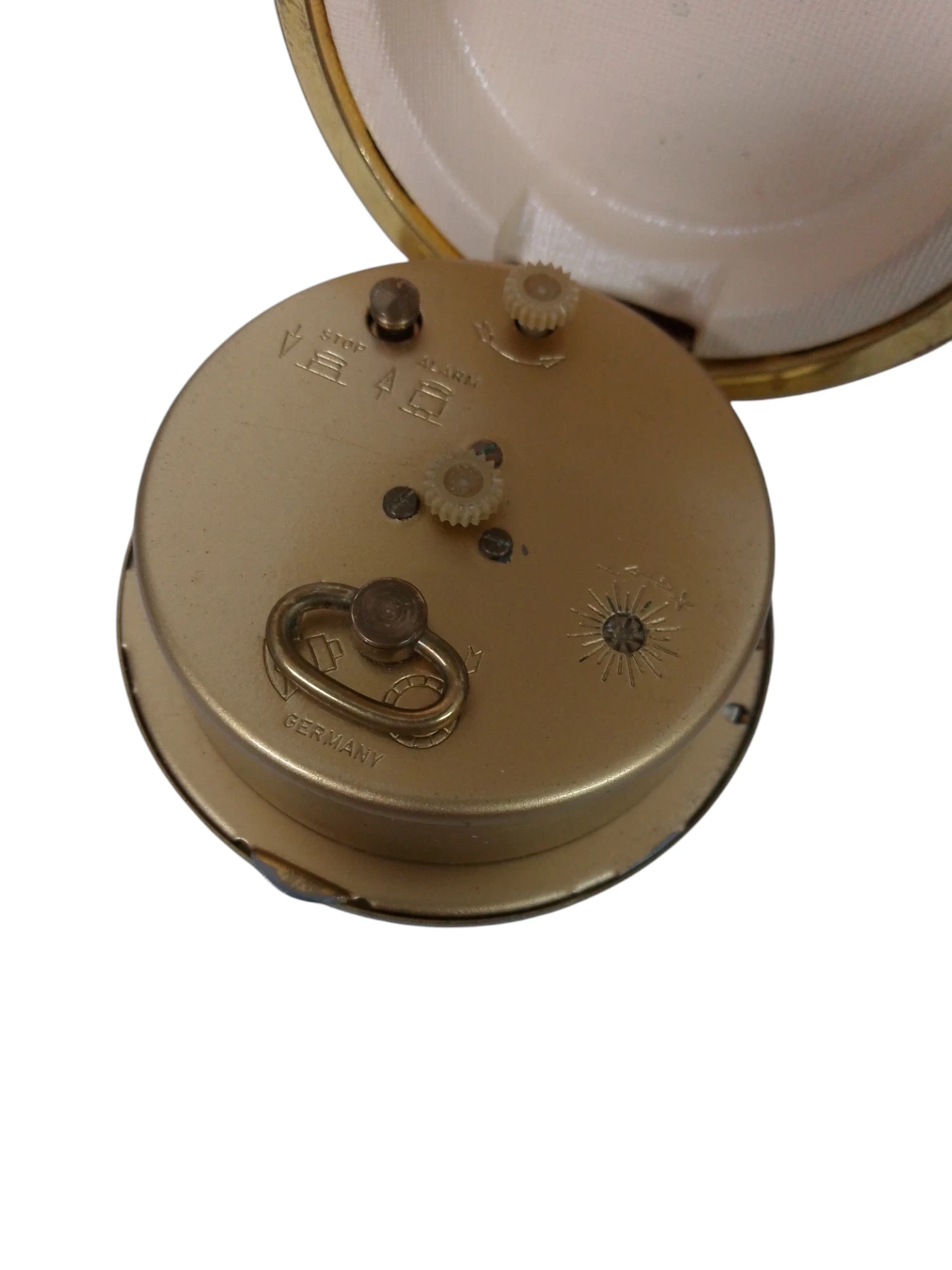 zegarek-budzik-podrozny-europa-2-jewels-mechaniczny-retro-vintage-szerokosc-calkowita-7