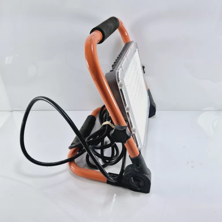 HALOGEN LED ROBOCZY BUDOWLANY LEDLUX 100W