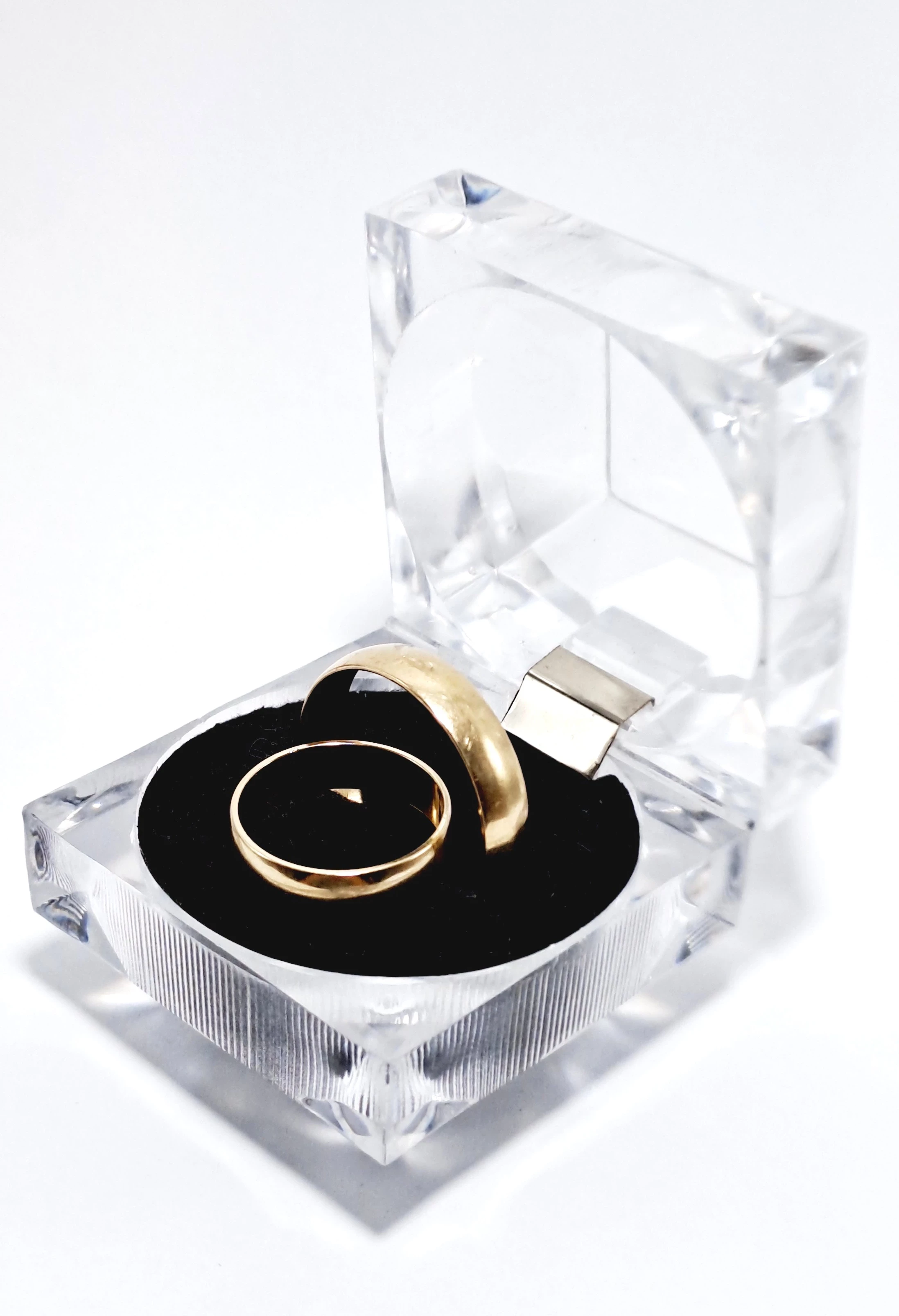 wyrob-jubilerski-uzywany-obraczka-r14-585356-stan-11323-2