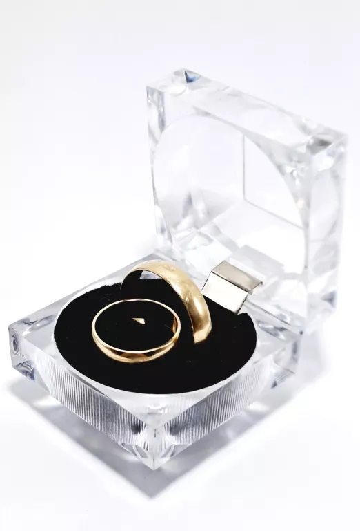 wyrob-jubilerski-uzywany-obraczka-r14-585356-stan-11323-2