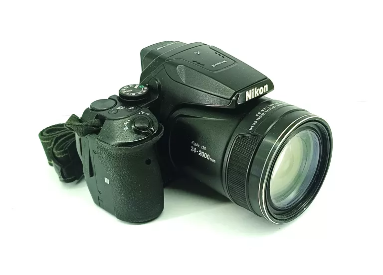 APARAT NIKON COOLPIX P900