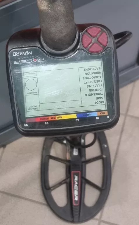 WYKRYWACZ RACER MAKRO