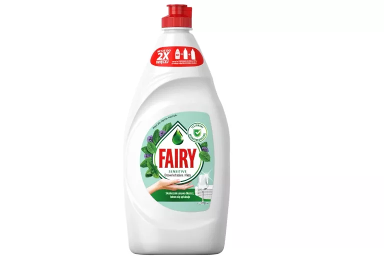 FAIRY PŁYN DO MYCIA NACZYŃ 650 ML SENSITIVE DRZEWO HERBACIANE Z MIĘTĄ