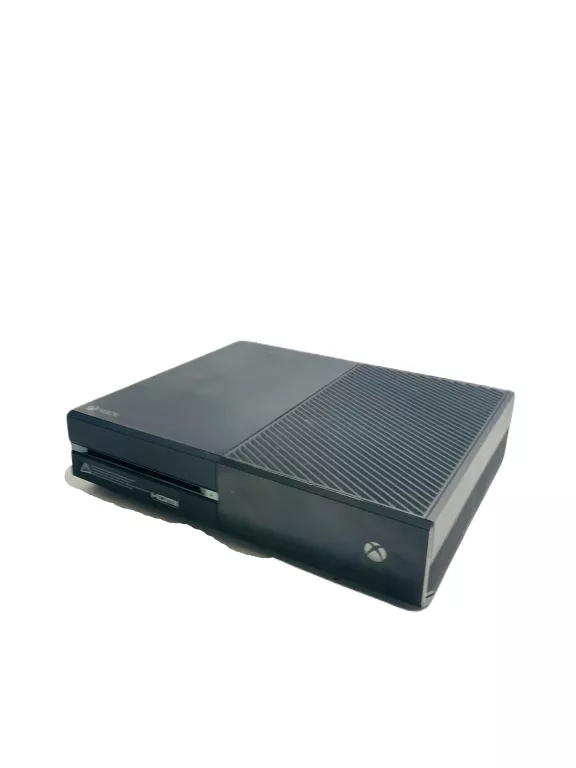 KONSOLA XBOX ONE 1540/2 PADY