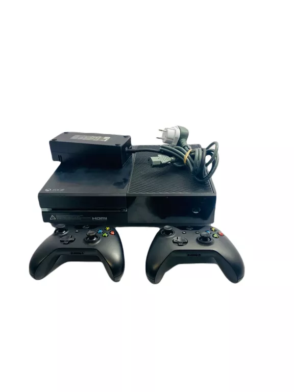 KONSOLA XBOX ONE 1540/2 PADY