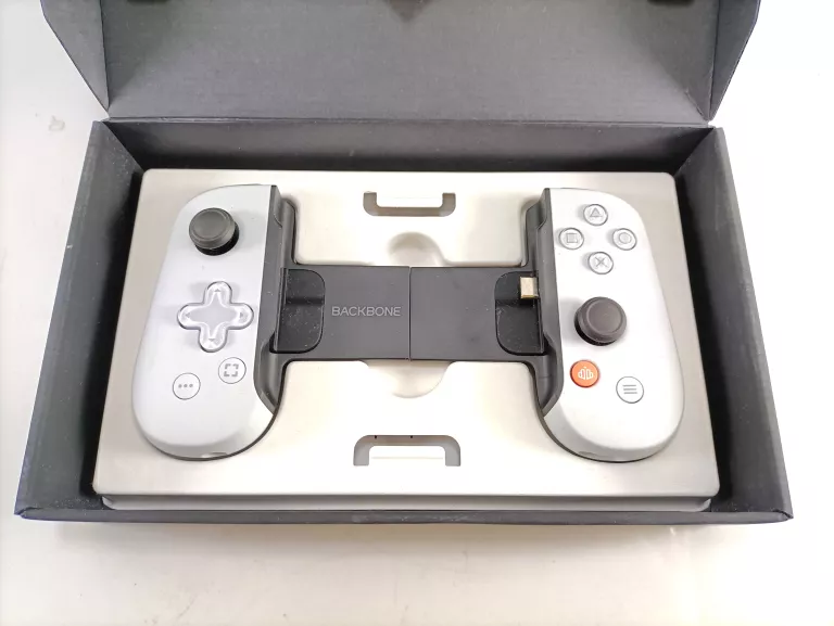 kontroler-pad-backbone-one-usb-c-dla-android-ean-gtin-0850041963020