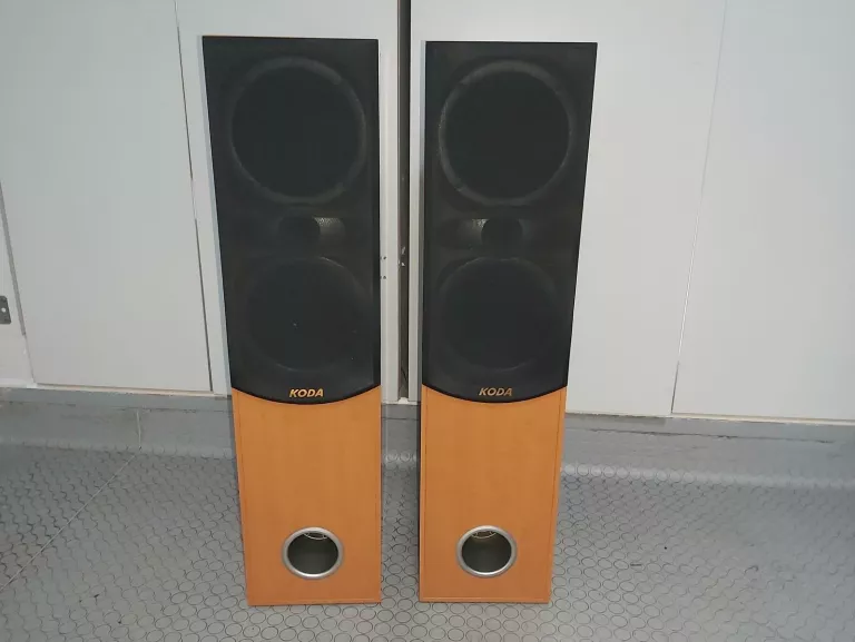 KOLUMNY PODŁOGOWE KODA AV860F 2 SZTUKI 20-120W 6OHM