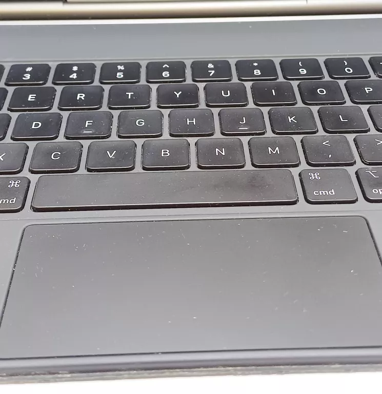 KLAWIATURA DO IPADA APPLE MAGIC KEYBOARD PRO 11 A2261