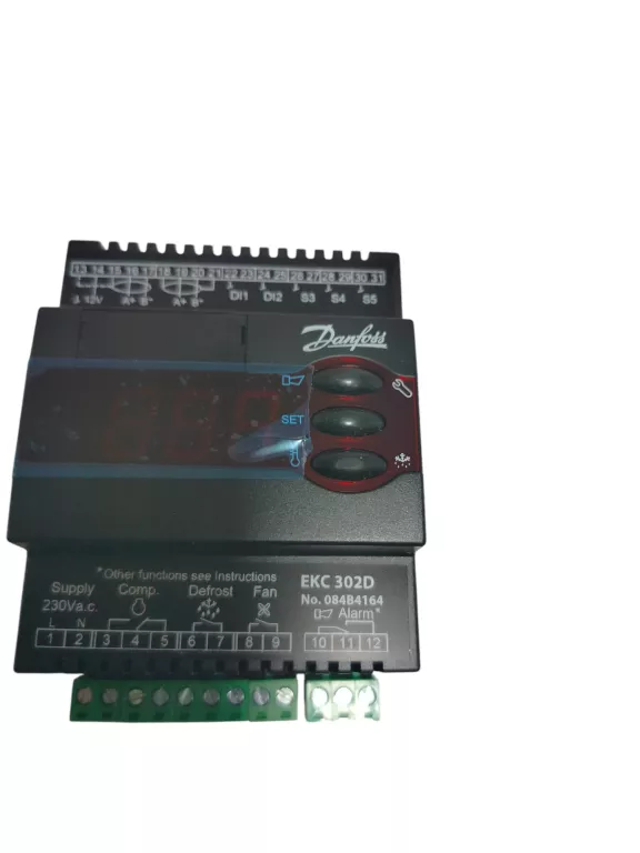 REGULATOR KLIMATYZACJI I CHŁODNICTWA DANFOSS EKC 302D
