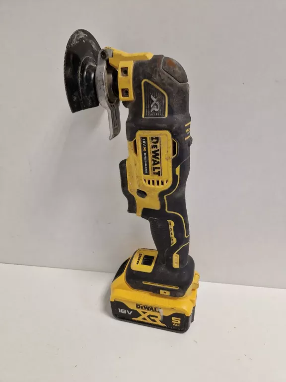 NARZĘDZIE WIELOFUNKCYJNE DEWALT DCS356