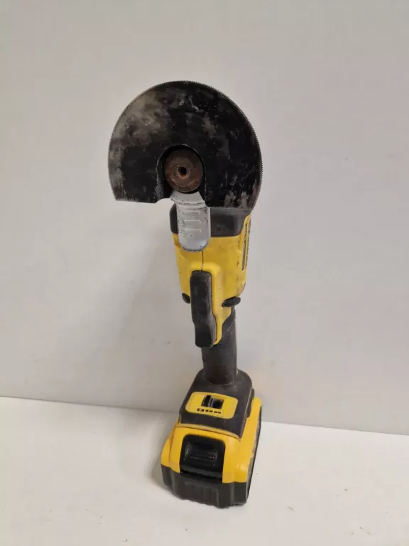NARZĘDZIE WIELOFUNKCYJNE DEWALT DCS356