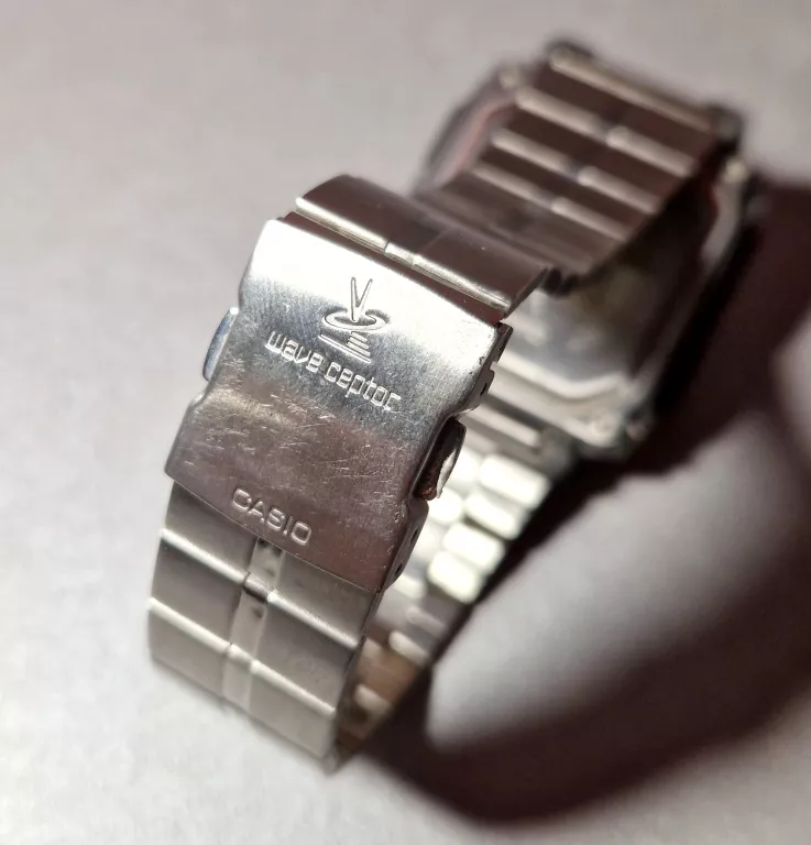 ZEGAREK CASIO WV-59E SREBRNY PLUS STOJAK