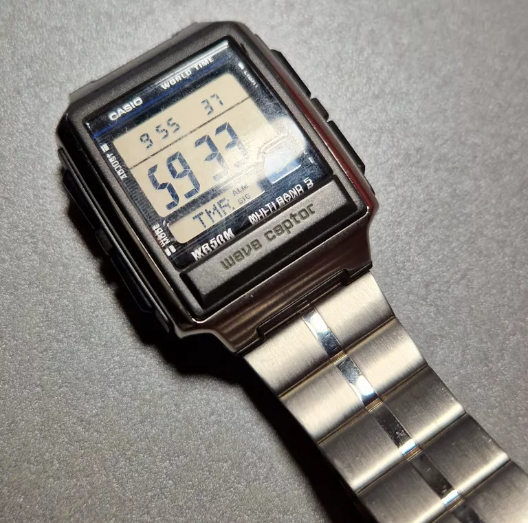 ZEGAREK CASIO WV-59E SREBRNY PLUS STOJAK