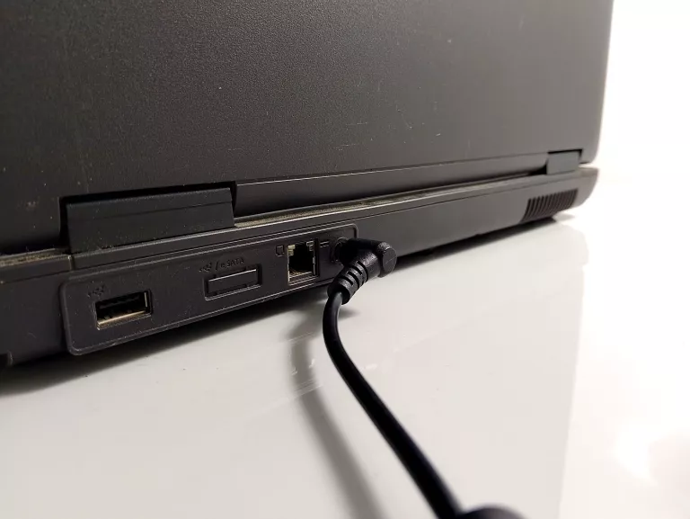 LAPTOP ACER MS2231
