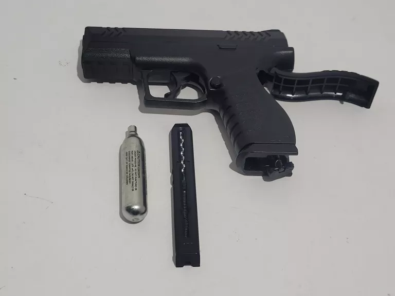 WIATRÓWKA GAZOWA NA KULKI UMAREX XBG SEMI-AUTO BB AIR PISTOL ZESTAW