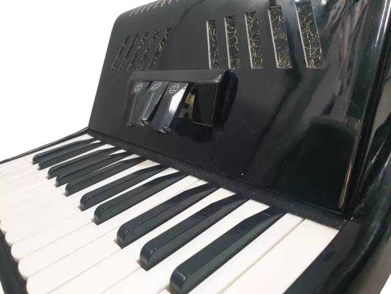 AKORDEON STARTONE PIANO ACCORDION 48 BLACK MKII