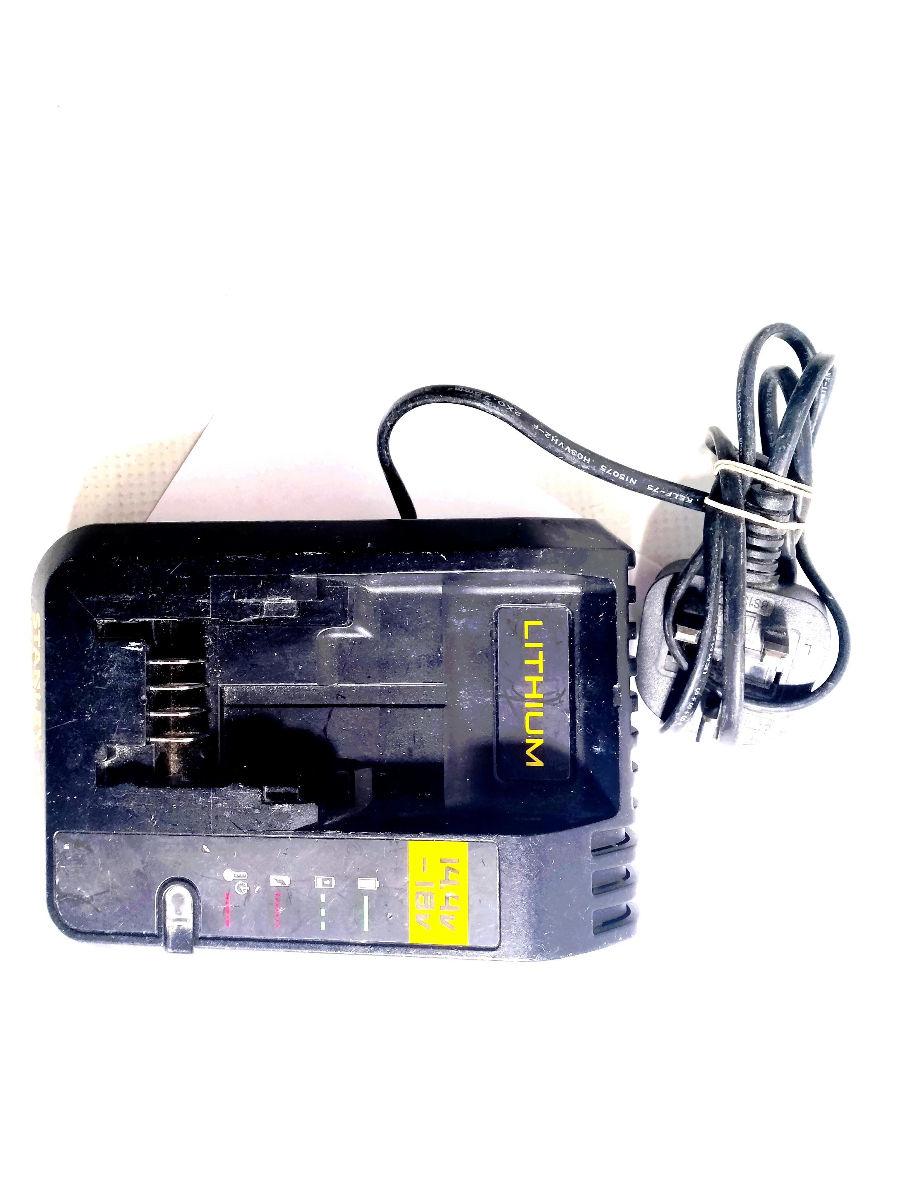 stanley-fatmax-18v-cordless-brushless-impact-driver-x4-baterie-pojemnosc-akumulatora-200