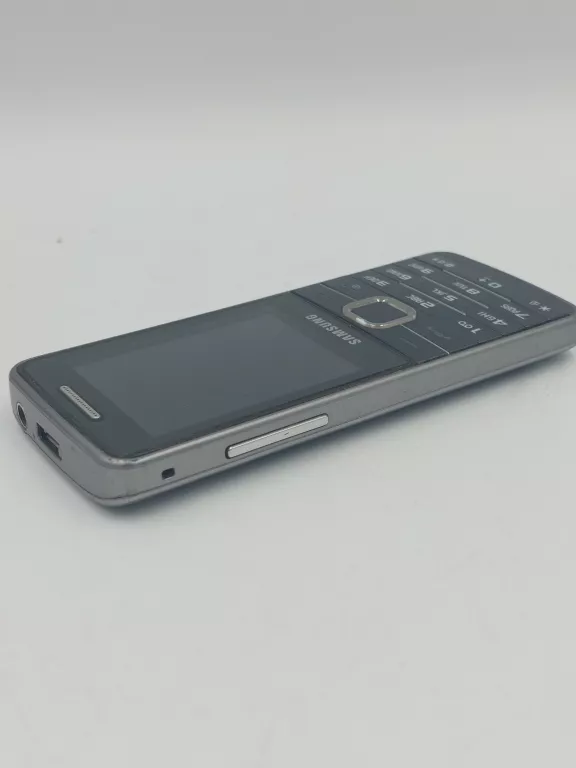 TELEFON SAMSUNG UTOPIA S5610