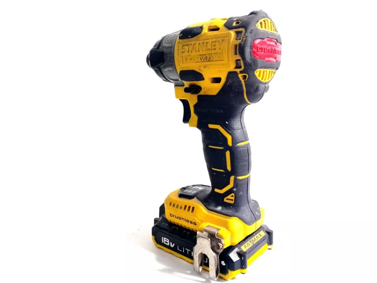 stanley-fatmax-18v-cordless-brushless-impact-driver-x4-baterie-stan-11323-2