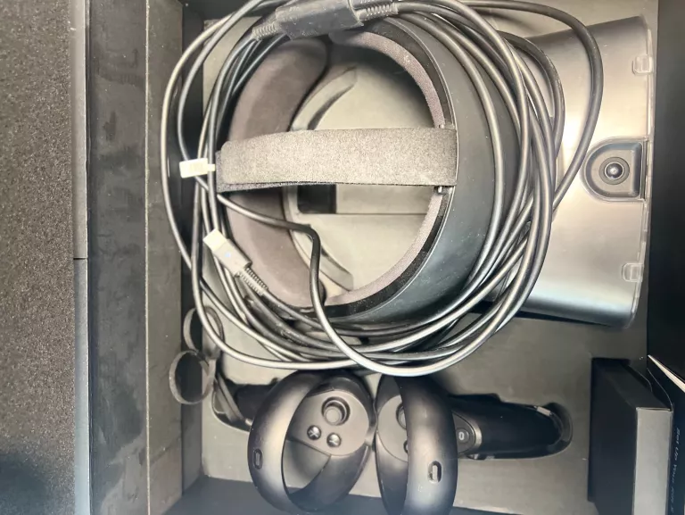 VR OCULUS RIFT S ZESTAW