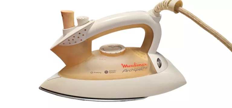 ZELAZKO MOULINEX