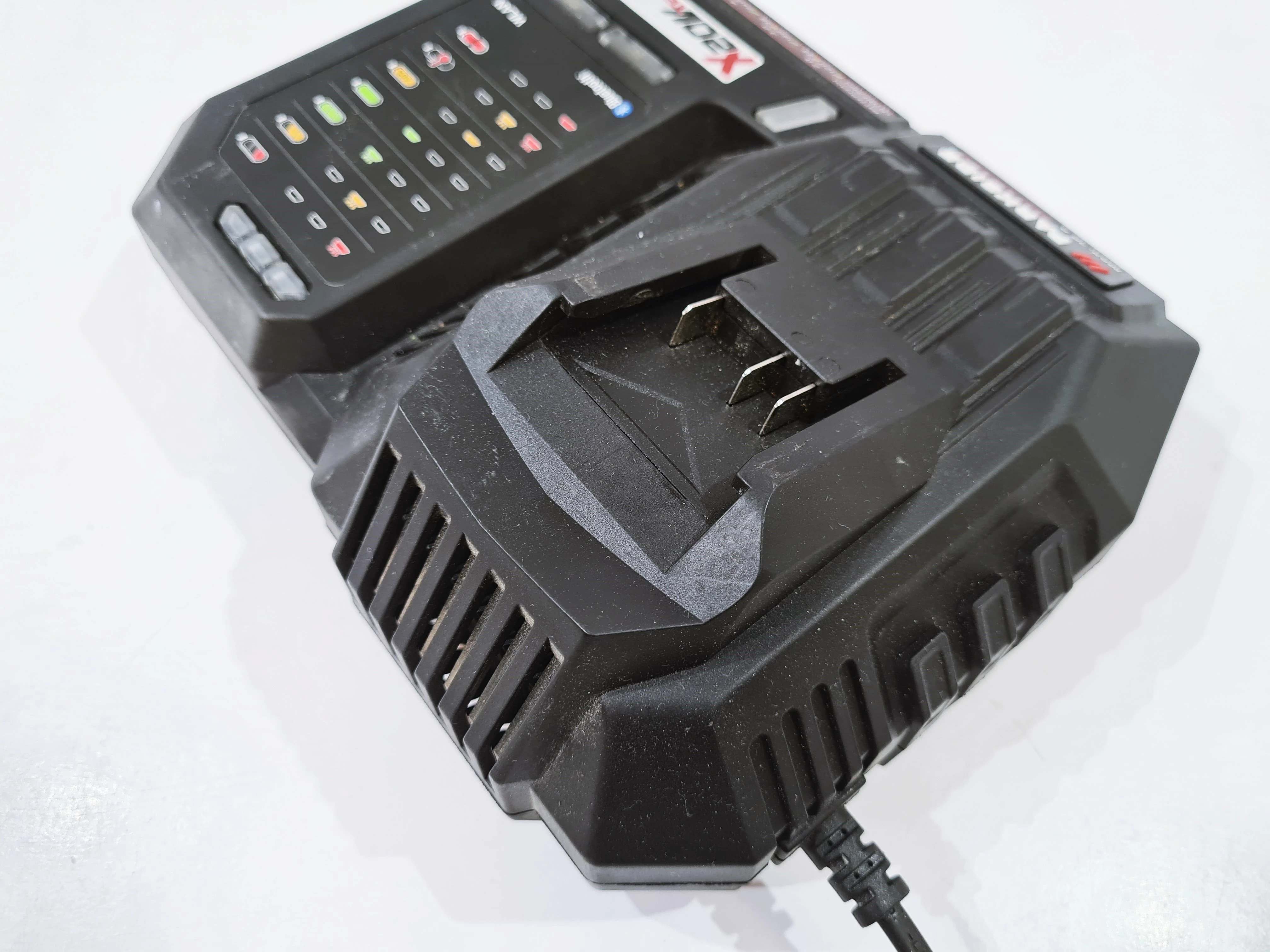 parkside-performance-ladowarka-smart-20v12a300w-plgs-2012-a1-stan-11323-238058