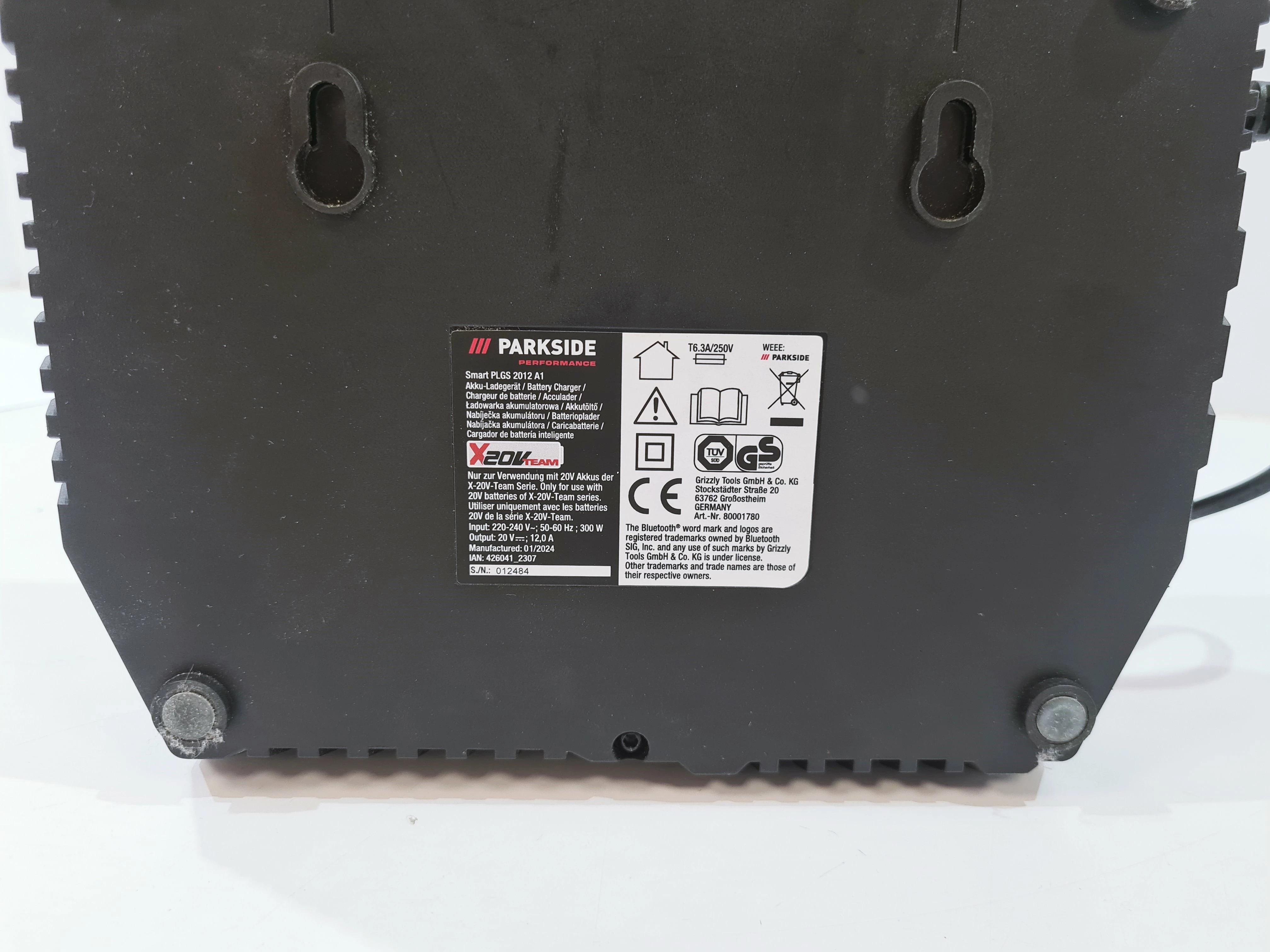 parkside-performance-ladowarka-smart-20v12a300w-plgs-2012-a1-marka-248811-951182