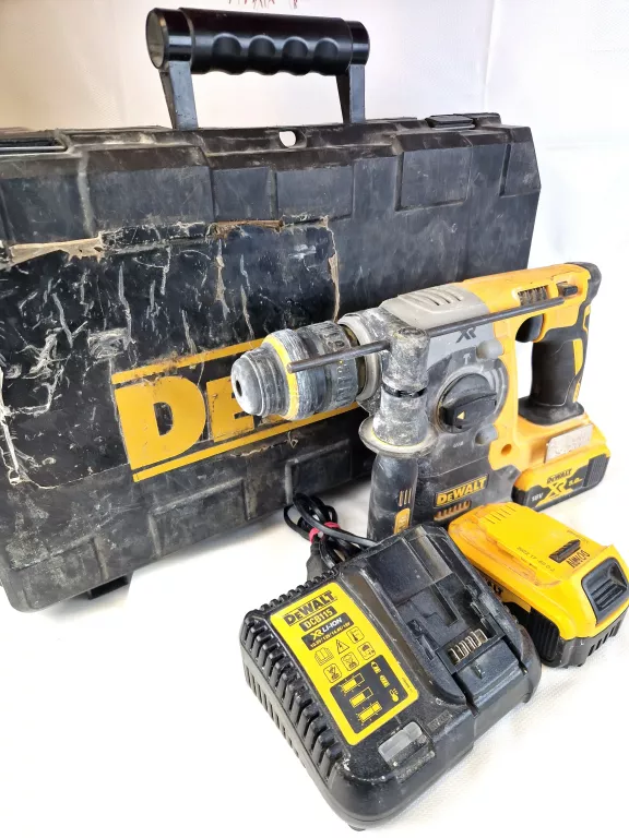 MŁOTOWIERTARKA DEWALT DCH274P2/WALIZKA