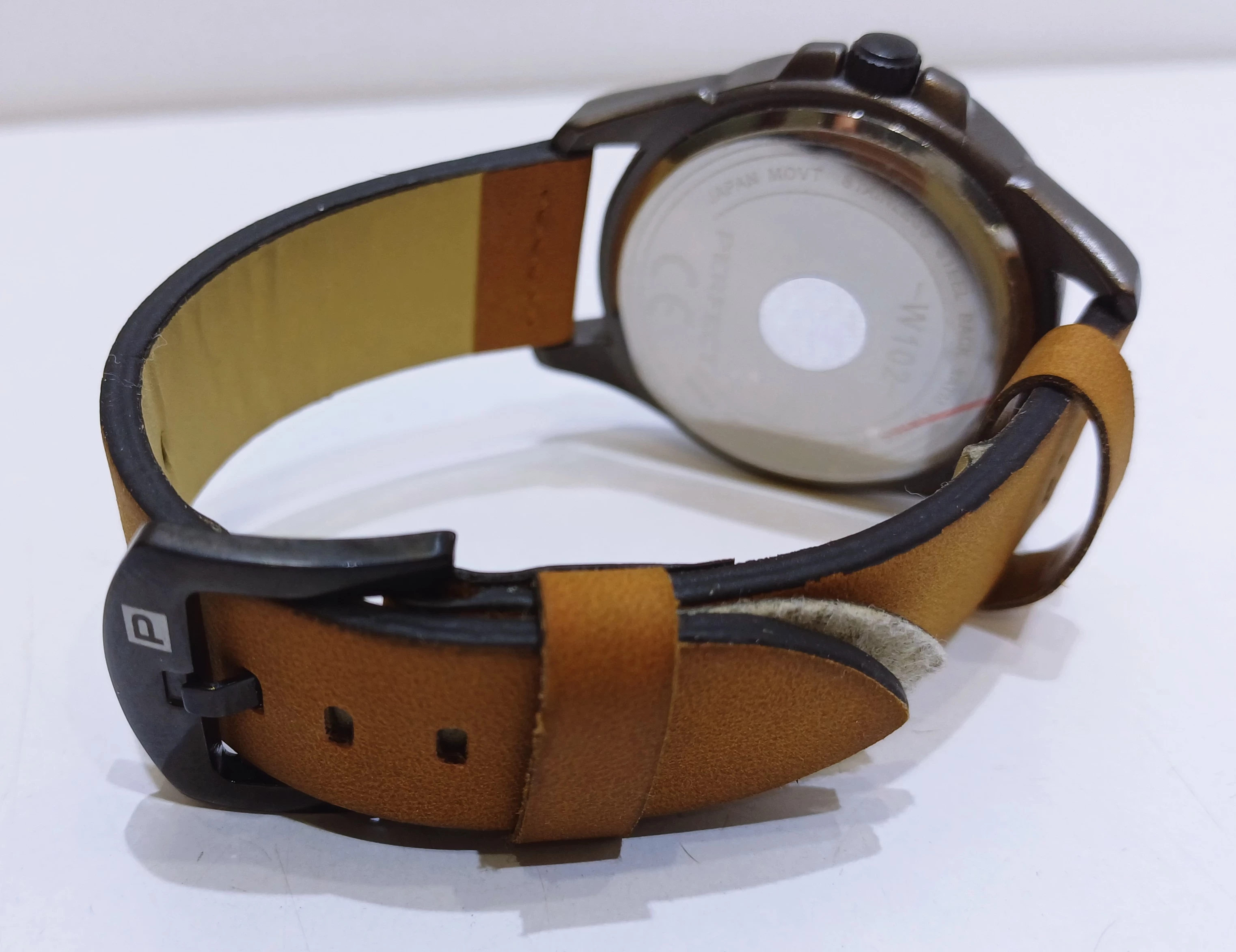 zegarek-meski-perfect-adventure-w102-ksztalt-koperty-129223-2