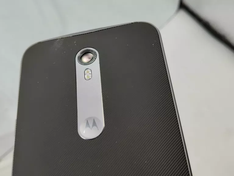 TELEFON MOTOROLA X STYLE 3/32GB