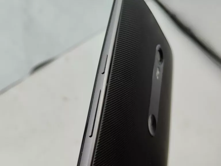 TELEFON MOTOROLA X STYLE 3/32GB