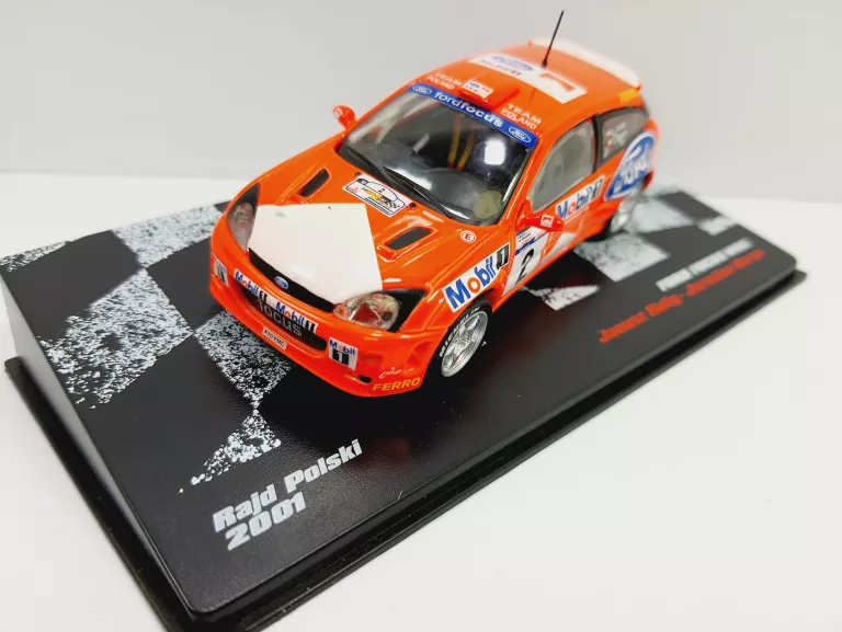23) FORD FOCUS WRC KULIG/BARAN RAJD POLSKI 2001 RALLY CARS DEAGOSTINI 1:43
