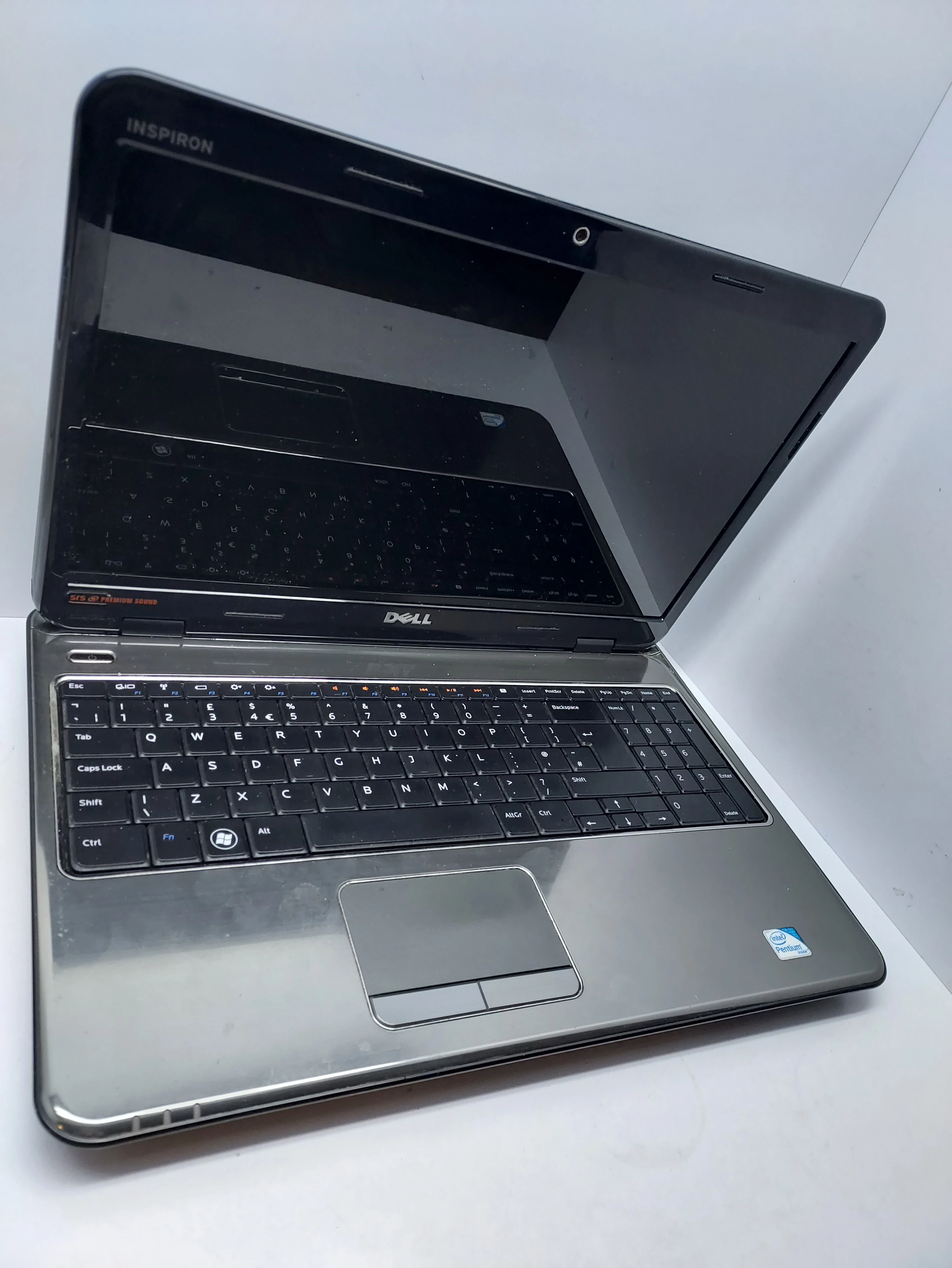 laptop-dell-inspiron-n5010-4gb-ram-320gb-win-81-stan-11323-2